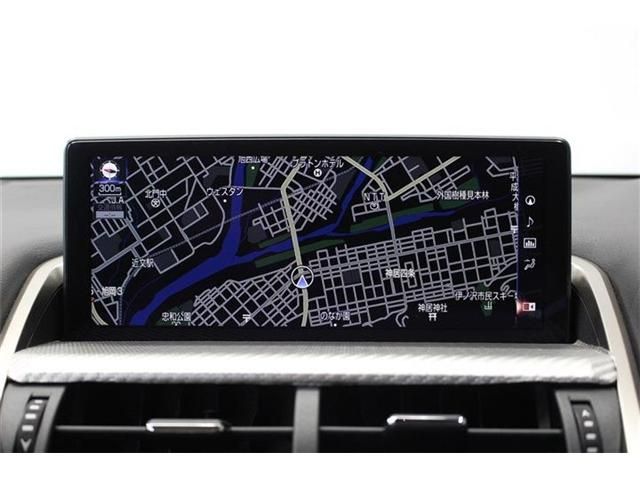 TOYOTA LEXUS NX300H AWD 2018 Image 31