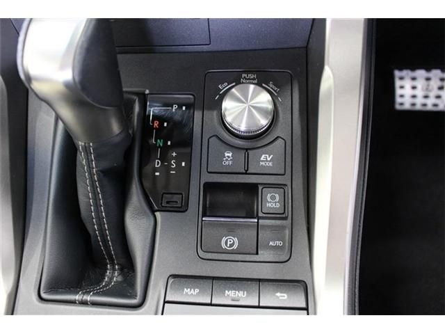 TOYOTA LEXUS NX300H AWD 2018 Image 31