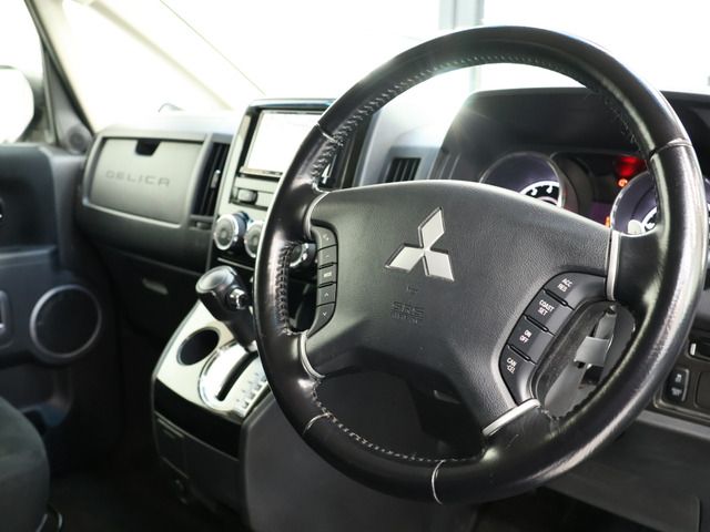 MITSUBISHI DELICA D:5 2WD 2017 Image 31