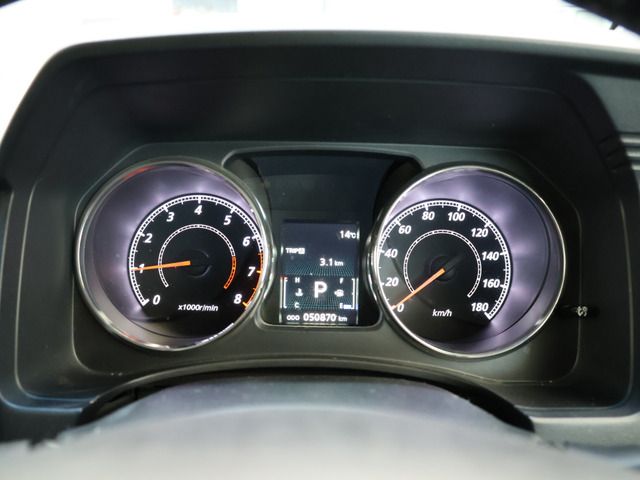 MITSUBISHI DELICA D:5 2WD 2017 Image 31