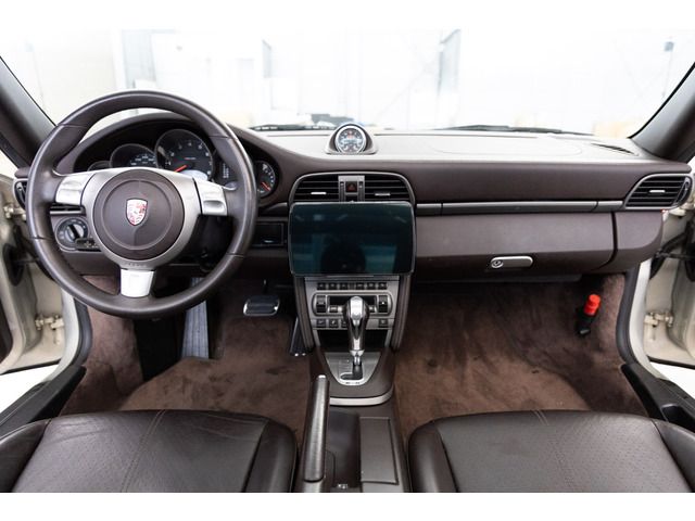 PORSCHE 911 2007 Image 31