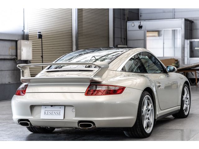 PORSCHE 911 2007 Image 31