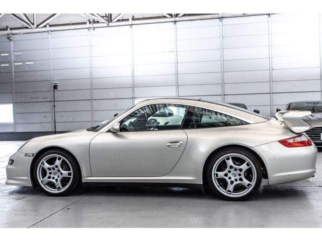 PORSCHE 911 2007 Image 31