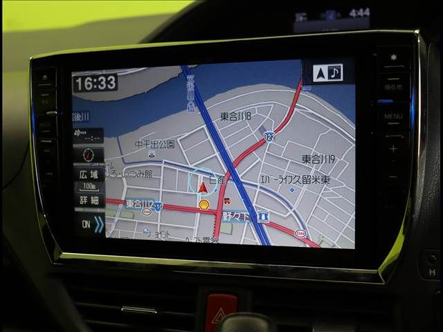 TOYOTA VOXY 2017 Image 31