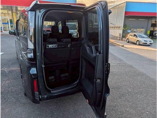 HONDA STEPWAGON SPADA HYBR 2020 Image 31