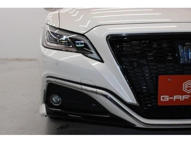 TOYOTA CROWN SEDAN HYBRID 2018 Image 31