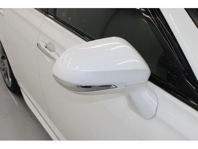 TOYOTA CROWN SEDAN HYBRID 2018 Image 31