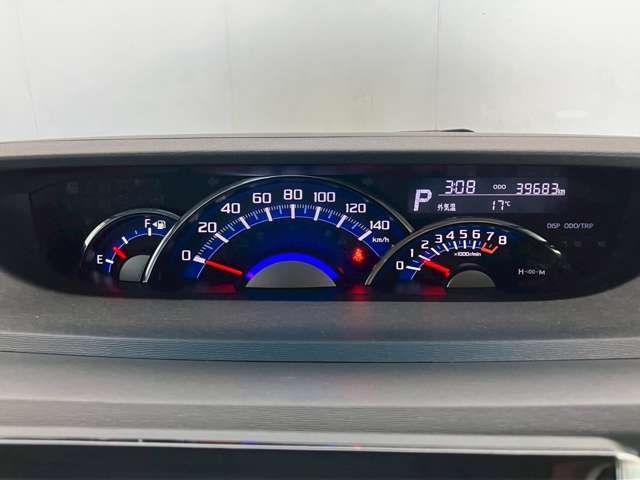 DAIHATSU TANTO CUSTOM 2014 Image 31