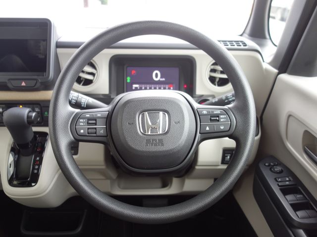 HONDA N BOX 4WD 2025 Image 31