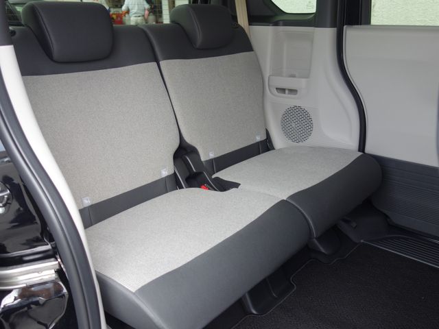 HONDA N BOX 4WD 2025 Image 31