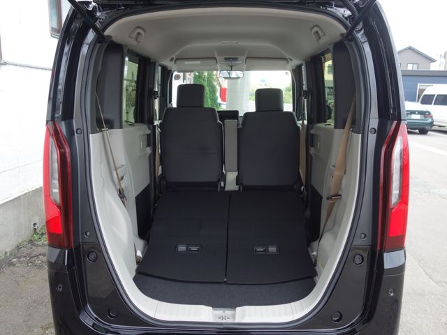 HONDA N BOX 4WD 2025 Image 31