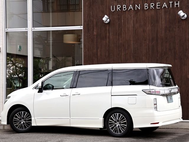 NISSAN ELGRAND 2016 Image 31