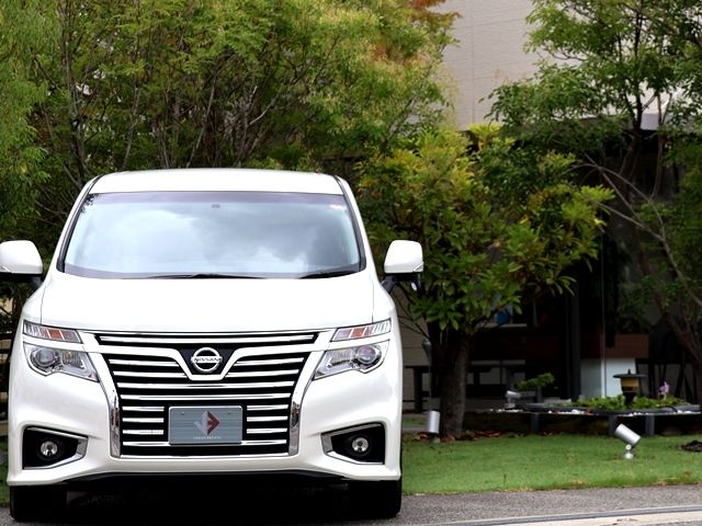 NISSAN ELGRAND 2016 Image 31