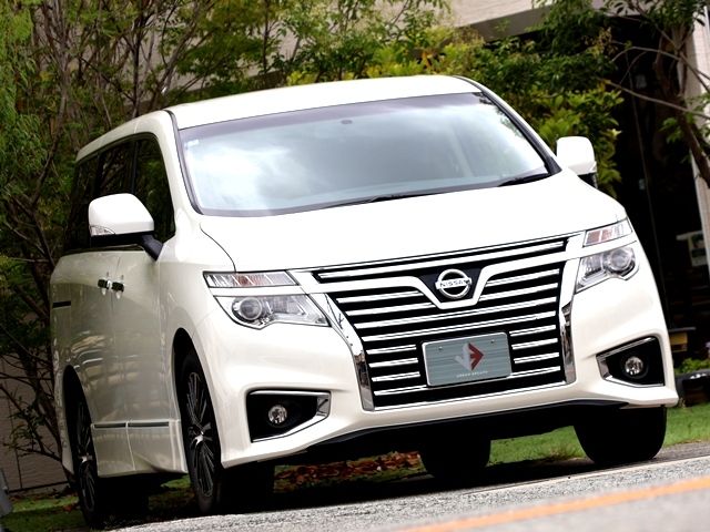 NISSAN ELGRAND 2016 Image 31