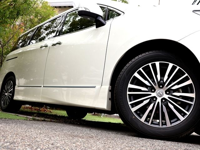 NISSAN ELGRAND 2016 Image 31