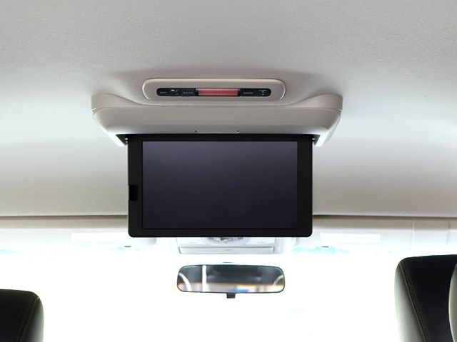 NISSAN ELGRAND 2016 Image 31