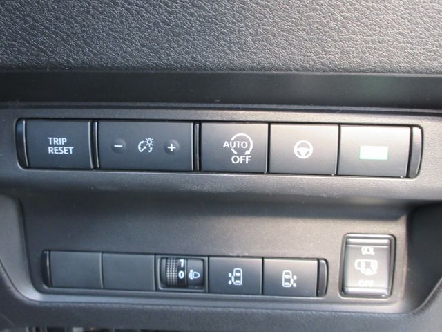 NISSAN SERENA  WG 4WD 2023 Image 31