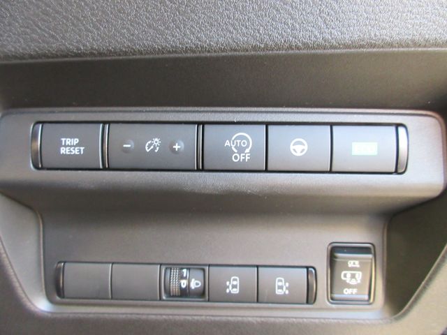 NISSAN SERENA  WG 4WD 2023 Image 31