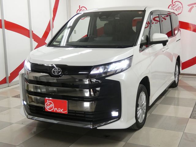 TOYOTA NOAH 4WD 2023 Image 31