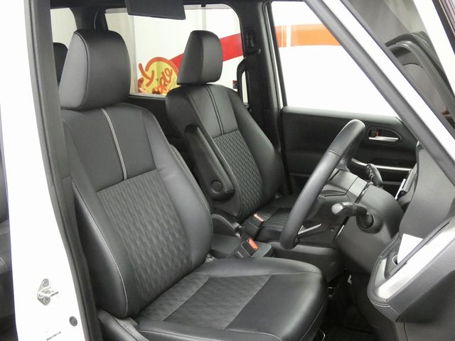 TOYOTA NOAH 4WD 2023 Image 31