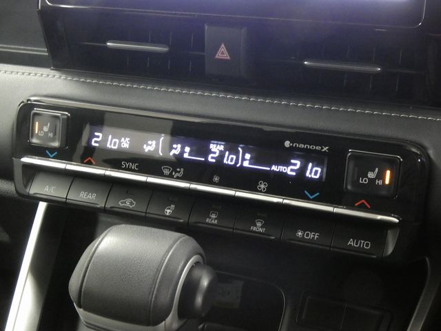 TOYOTA NOAH 4WD 2023 Image 31