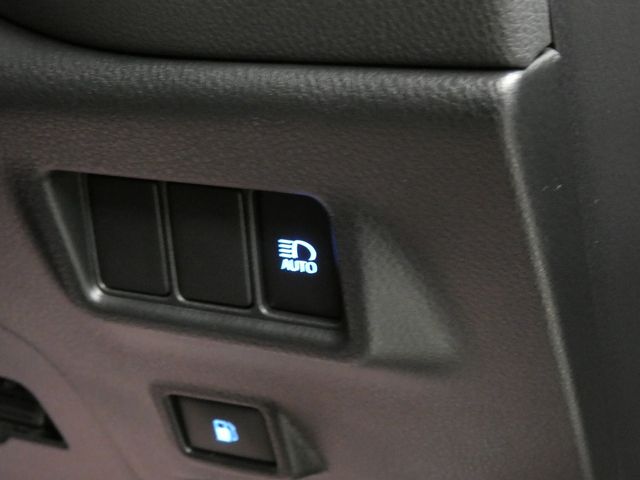 TOYOTA C-HR 4WD 2017 Image 31