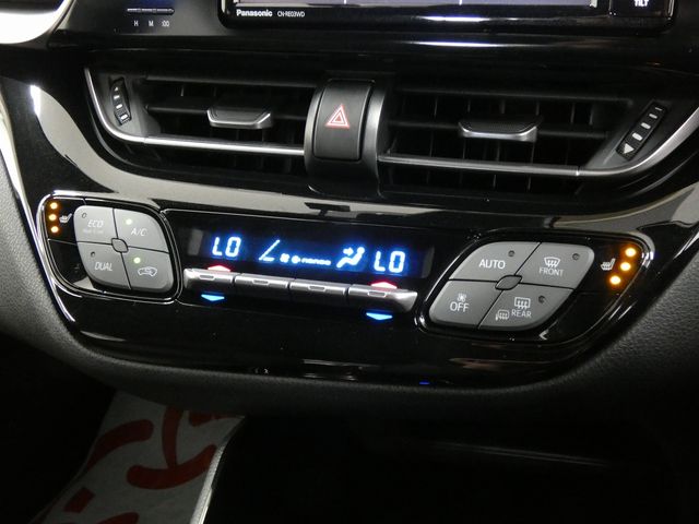 TOYOTA C-HR 4WD 2017 Image 31