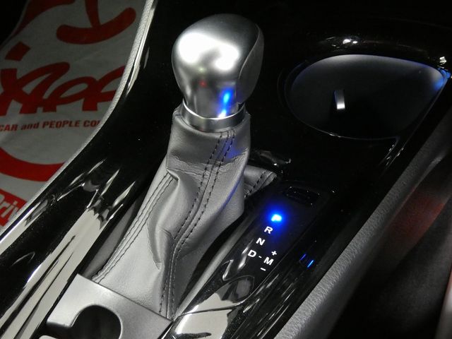 TOYOTA C-HR 4WD 2017 Image 31