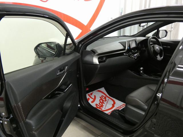 TOYOTA C-HR 4WD 2017 Image 31