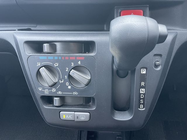 DAIHATSU MIRA E:S 2019 Image 31