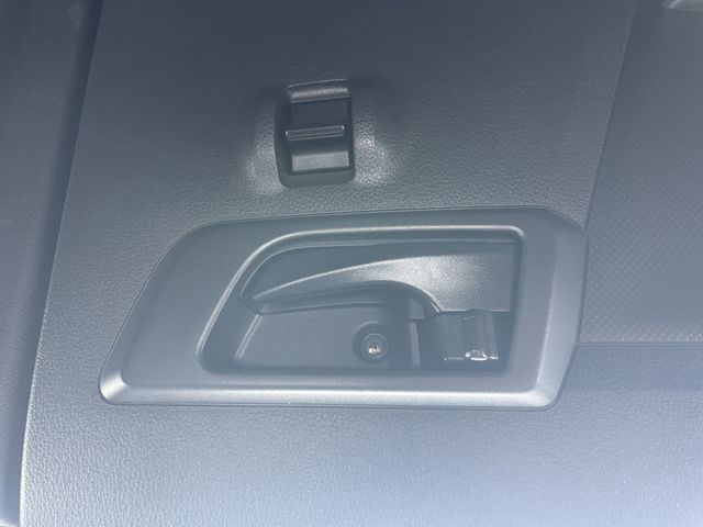 DAIHATSU MIRA E:S 2019 Image 31