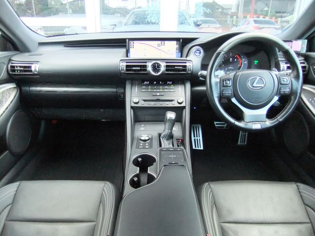 TOYOTA LEXUS RC300H 2021 Image 31