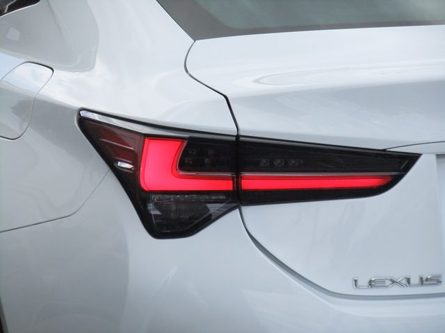 TOYOTA LEXUS RC300H 2021 Image 31