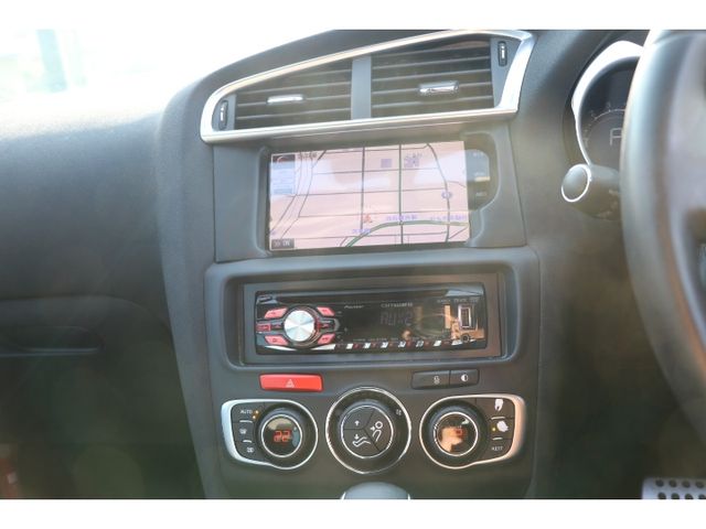 CITROEN DS4 2016 Image 31