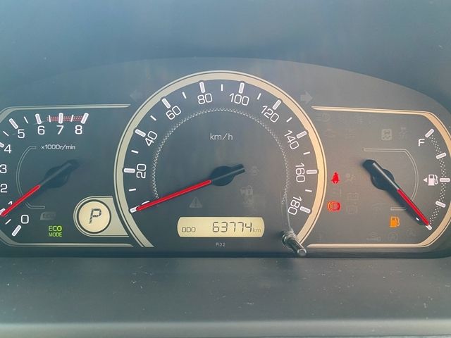 TOYOTA VOXY 2014 Image 31