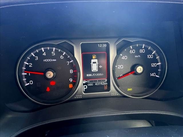 DAIHATSU ATRAI VAN 4WD 2022 Image 31