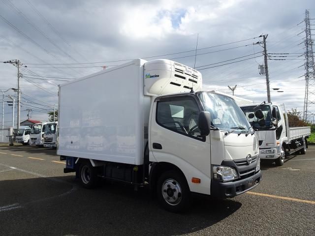 HINO DUTRO 2018 Image 31