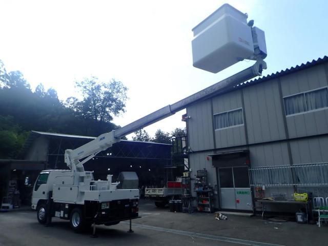 ISUZU ELF 2012 Image 31