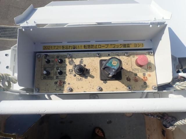 ISUZU ELF 2012 Image 31