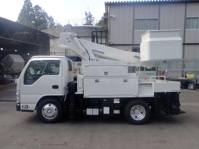 ISUZU ELF 2012 Image 31