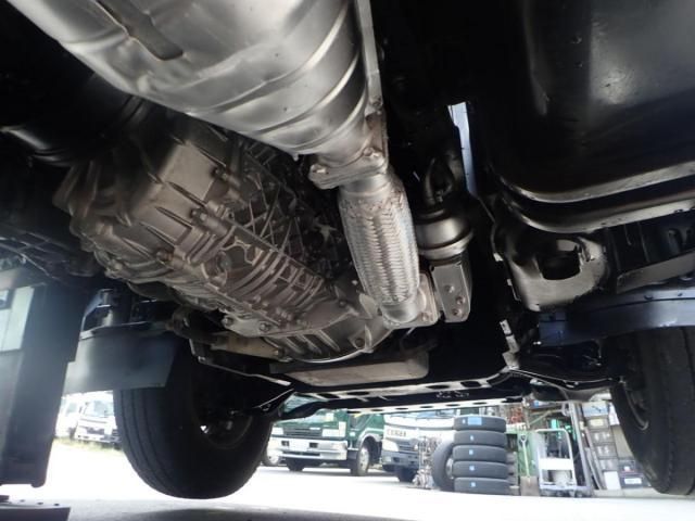 ISUZU ELF 2012 Image 31