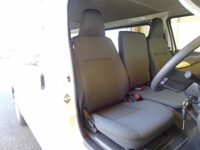 TOYOTA HIACE 2025 Image 31