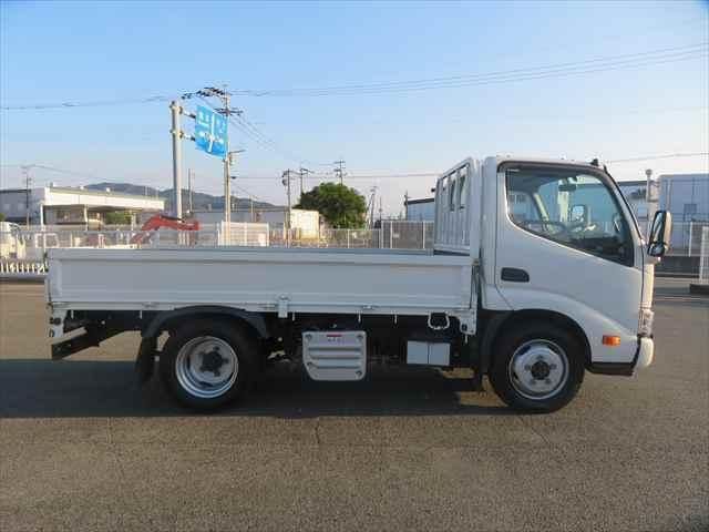 HINO DUTRO 2020 Image 31