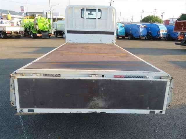 HINO DUTRO 2020 Image 31