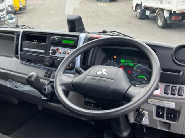 MITSUBISHI CANTER 2022 Image 31