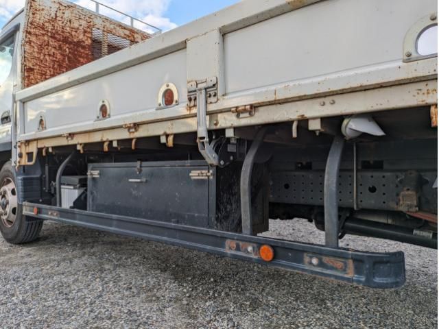 MITSUBISHI CANTER 2019 Image 31