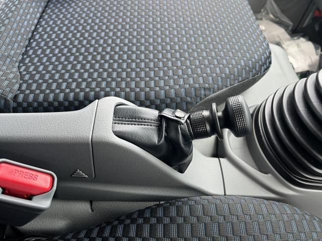 HINO DUTRO 2025 Image 31