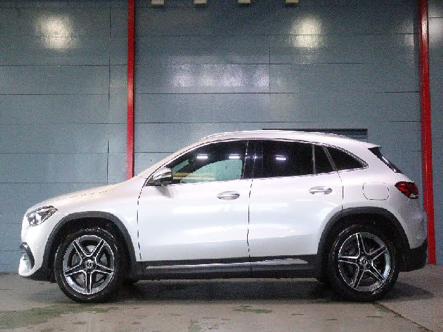 MERCEDES BENZ GLA CL 2021 Image 31