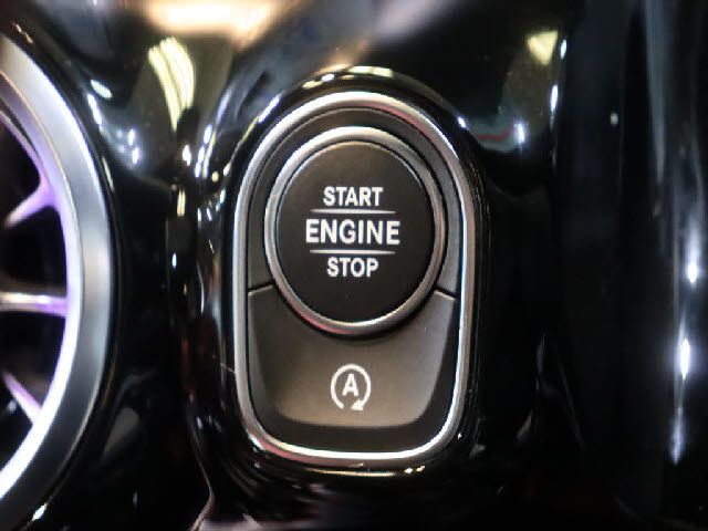 MERCEDES BENZ GLA CL 2021 Image 31