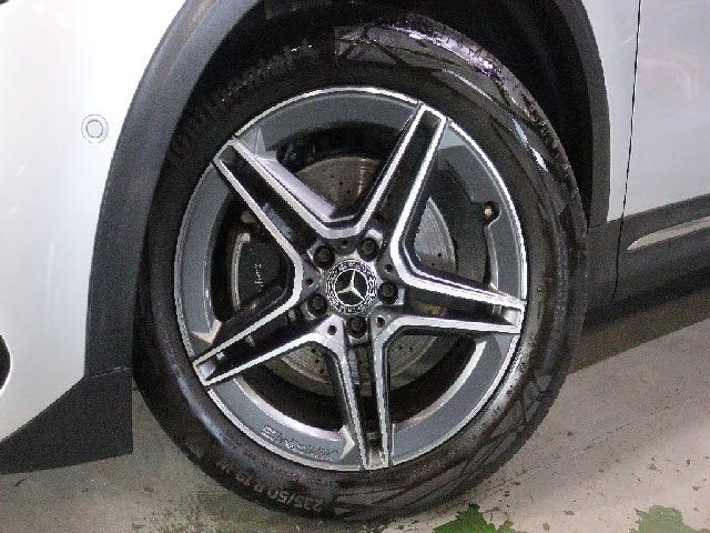 MERCEDES BENZ GLA CL 2021 Image 31